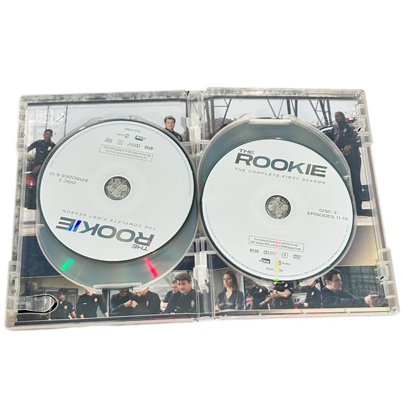 TV Show The Rookie: The Complete First Season DVD Set - Picture 3 of 5